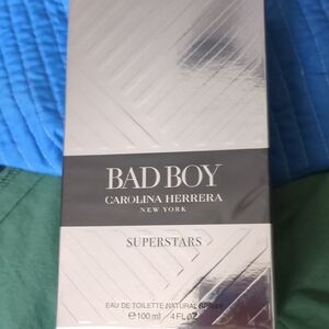 Fashion Fragrance ( Smells Like)Carolina Herrera ( SUPERSTARS)
